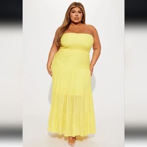 Elegant Yellow Strapless Maxi Dress